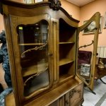 Антикварная мебель: резной шкаф — искусство и история в вашем интерьере